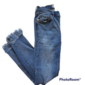 Free People Great Heights Frayed Skinny Jeans Size 26